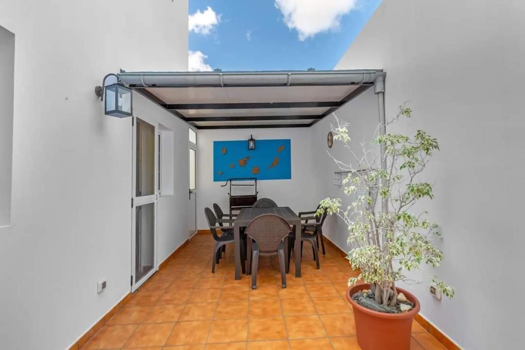 Vivienda Vacacional Las Arenitas San Nicolás Exterior foto